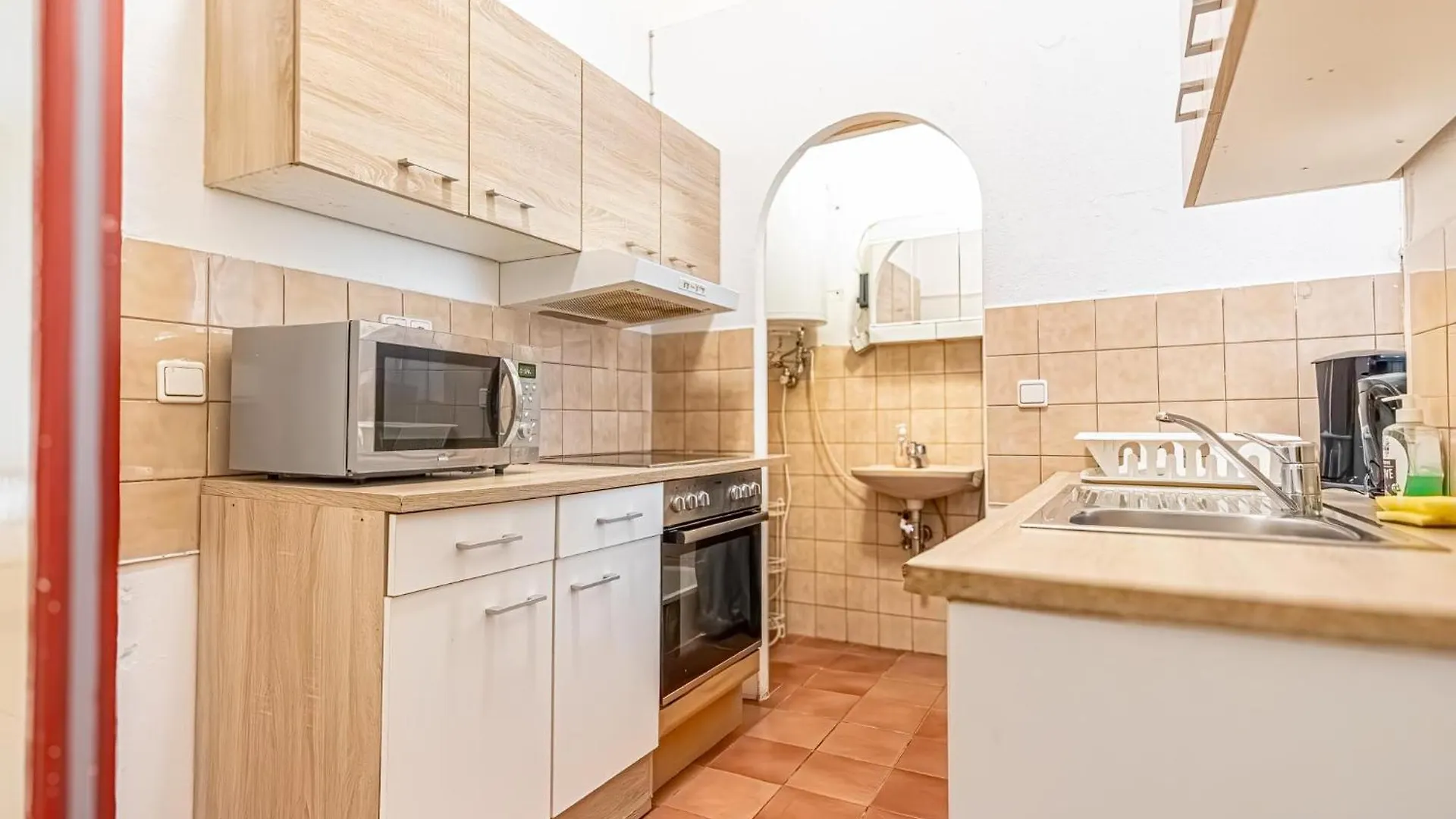 Cozy 1Br Apt Wi-Fi & Close To Hauptbahnhof Vienna Apartment