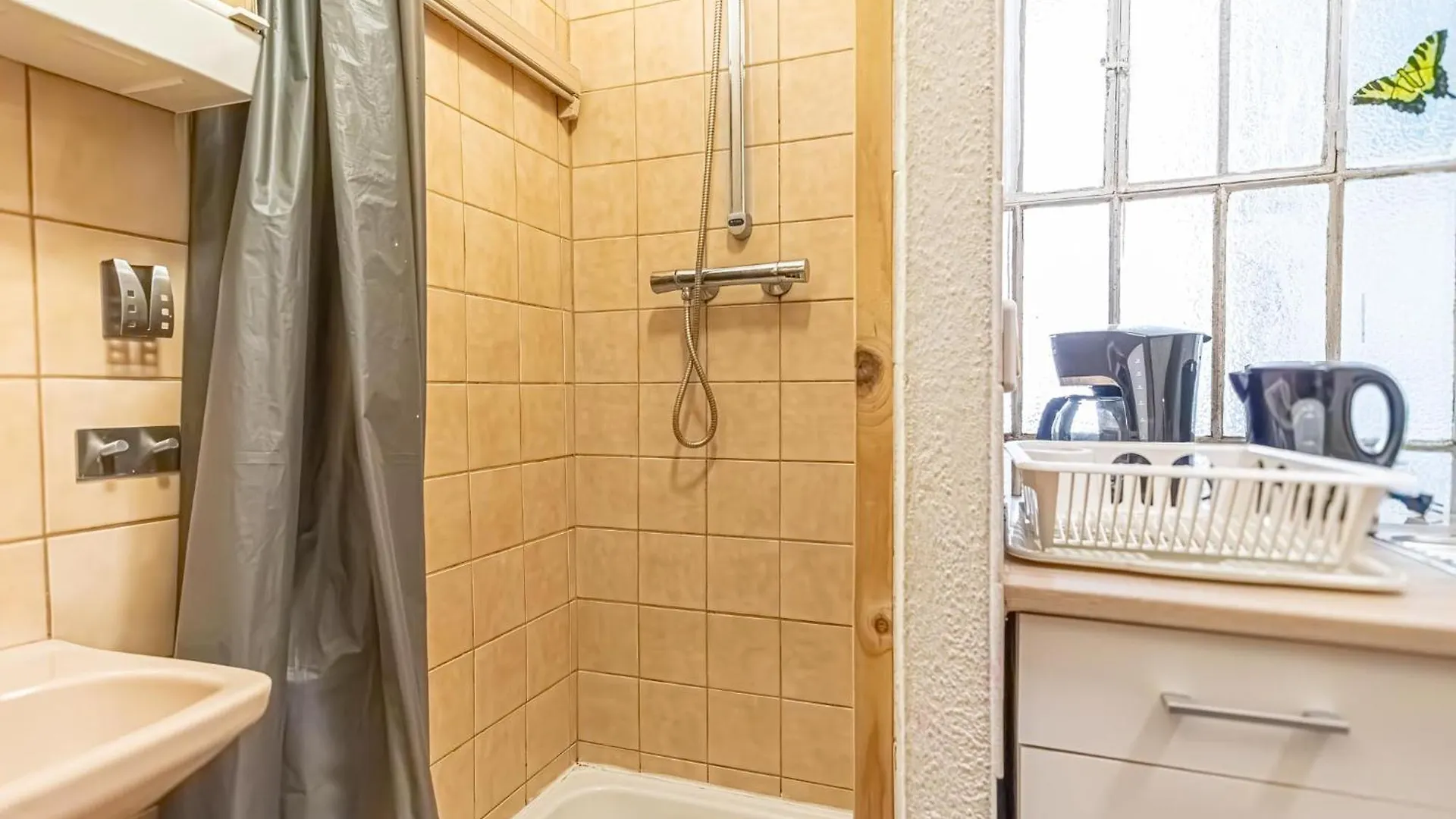 Apartment Cozy 1Br Apt Wi-Fi & Close To Hauptbahnhof Vienna